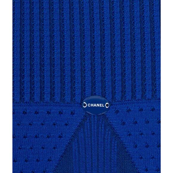 Chanel Blue Textured Straight-Cut Dress Sz.38 - Picture 8 of 8